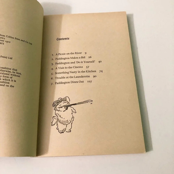 Vtg 1973 Paddington Bear Helps Out An Armada Lion Book  Paperback Michael Bond - Picture 10 of 16